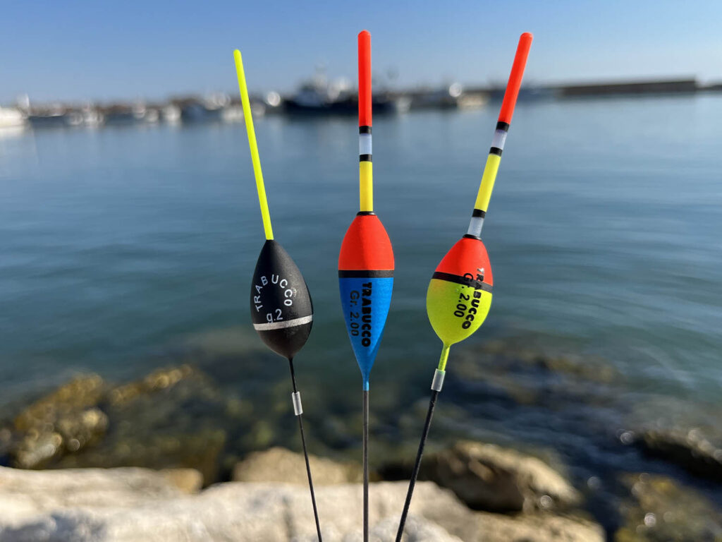 galleggiante per la pesca al cefalo con la bolognese